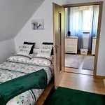 Wczasymazurskie - Caloroczny Piwonia Mazury Z Prywatna Plaza * Ełk